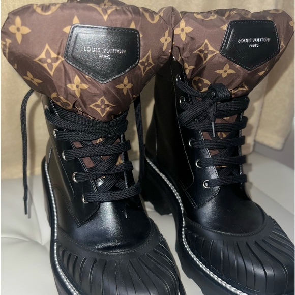 Louis Vuitton boots - Picture 11 of 11